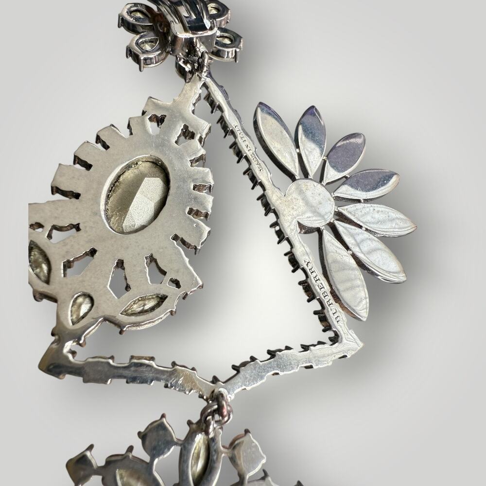 BURBERRY Asymmetrical Crystal Daisy Drop Clip-on Earrings MSRP $995 - Picture 11 of 15